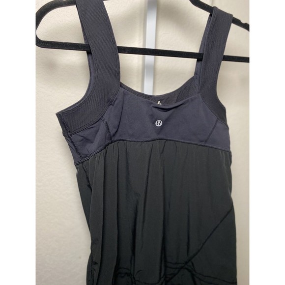 Lululemon Run Chase Me Tank Top SZ 8 Black Adjustable Hem Active Running Yoga - Picture 6 of 10
